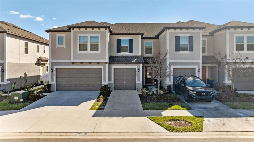 31607 BLUE PASSING LOOP, WESLEY CHAPEL, FL 33545