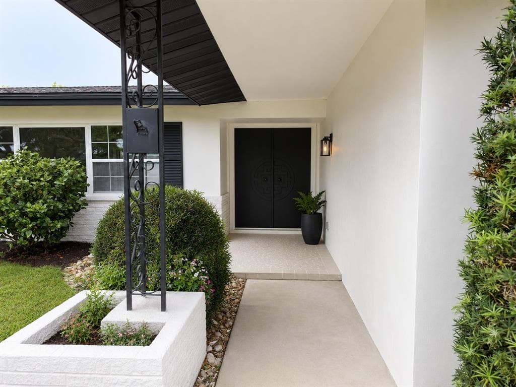 810 ALLAMANDA DRIVE, LARGO, FL 33770 — zdjęcie 3