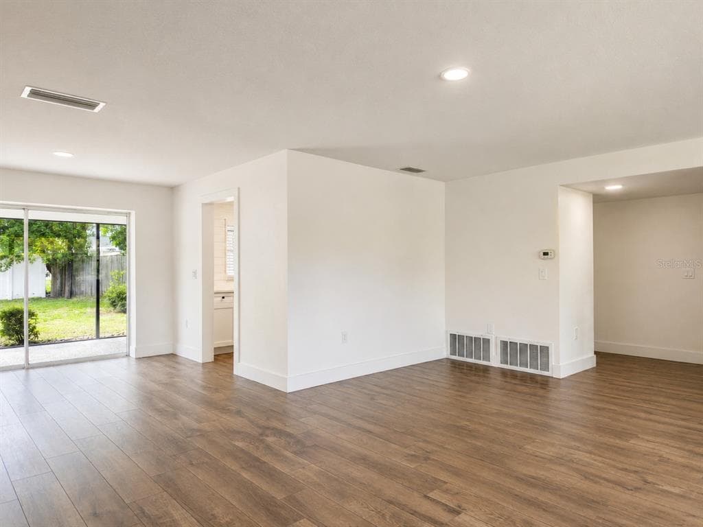 810 ALLAMANDA DRIVE, LARGO, FL 33770 — zdjęcie 4