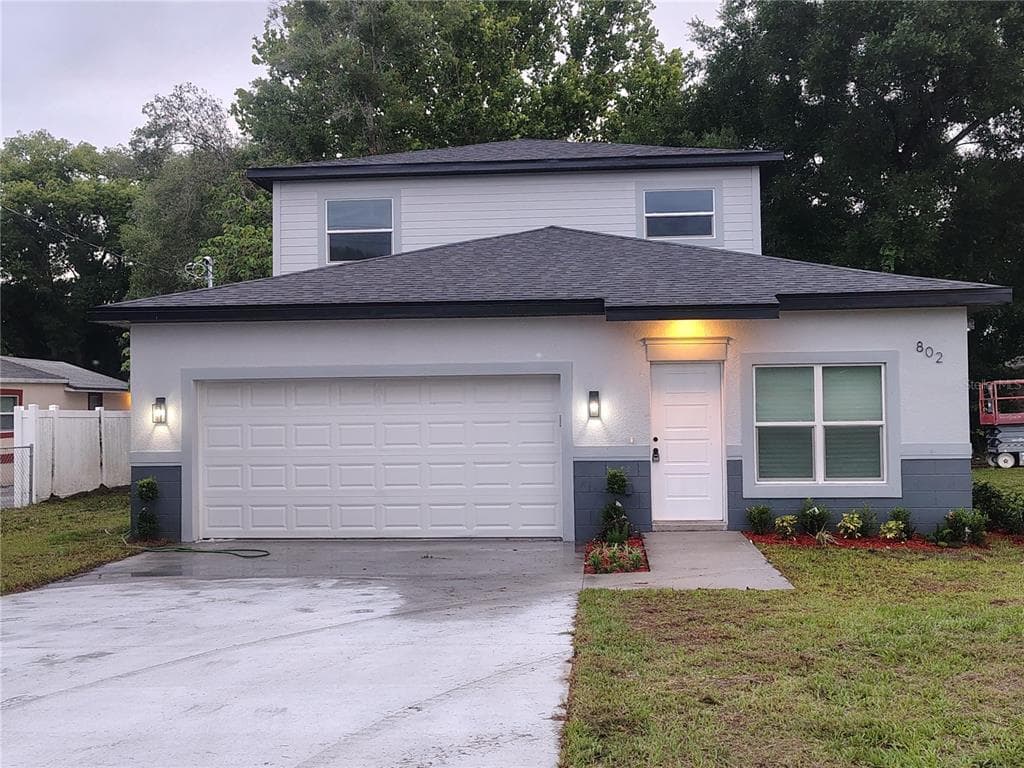 802 MARVIN C ZANDERS AVENUE, APOPKA, FL 32703
