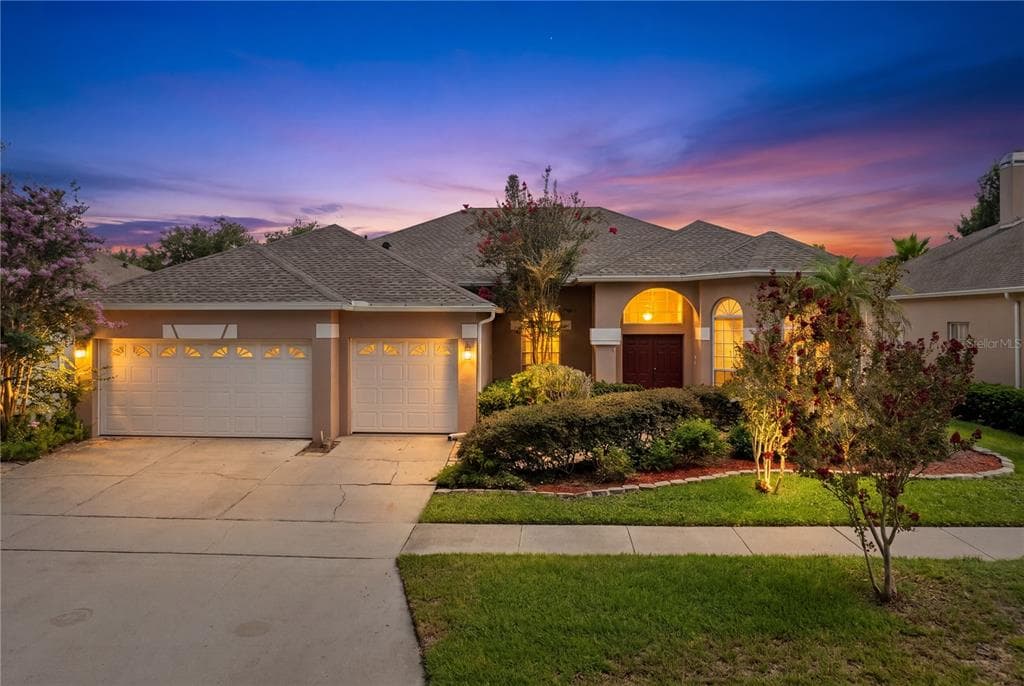 3670 HALF MOON DRIVE, ORLANDO, FL 32812