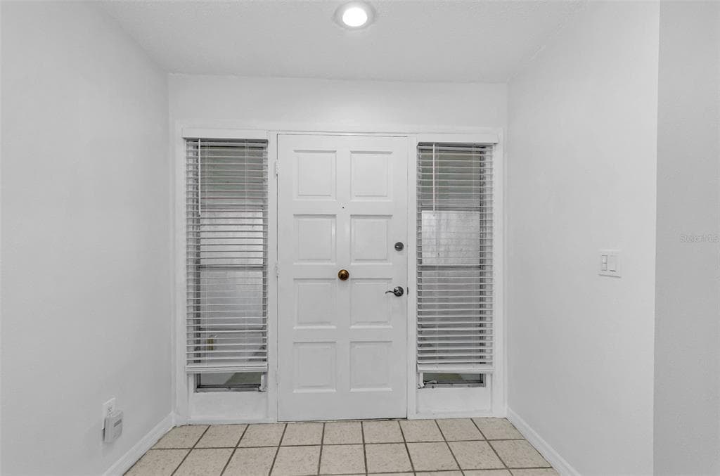 1529 E DORCHESTER DRIVE, PALM HARBOR, FL 34684 — zdjęcie 4