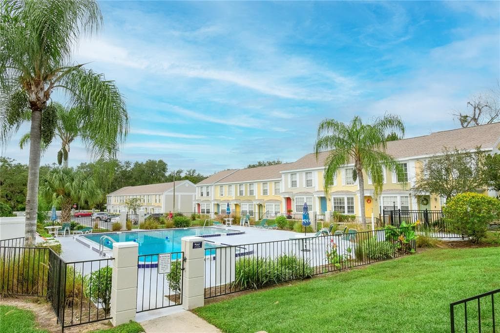 13538 EMBASSY PARK COURT # 44A2, DADE CITY, FL 33525 — zdjęcie 2