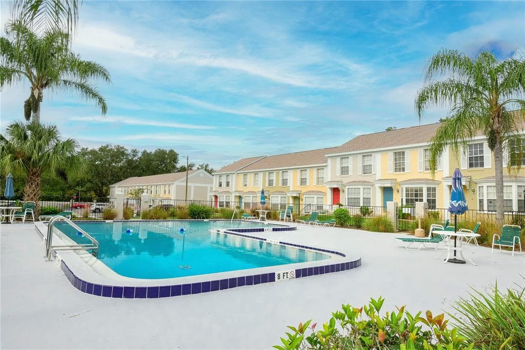 13538 EMBASSY PARK COURT # 44A2, DADE CITY, FL 33525 — zdjęcie 3