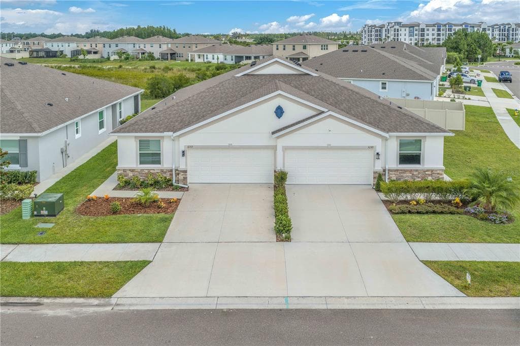 32313 LEXINGTON STREET, WESLEY CHAPEL, FL 33543