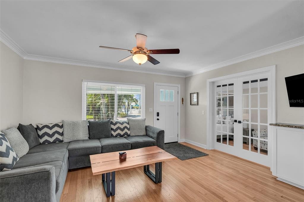 564 70TH AVENUE, ST PETE BEACH, FL 33706 — zdjęcie 4