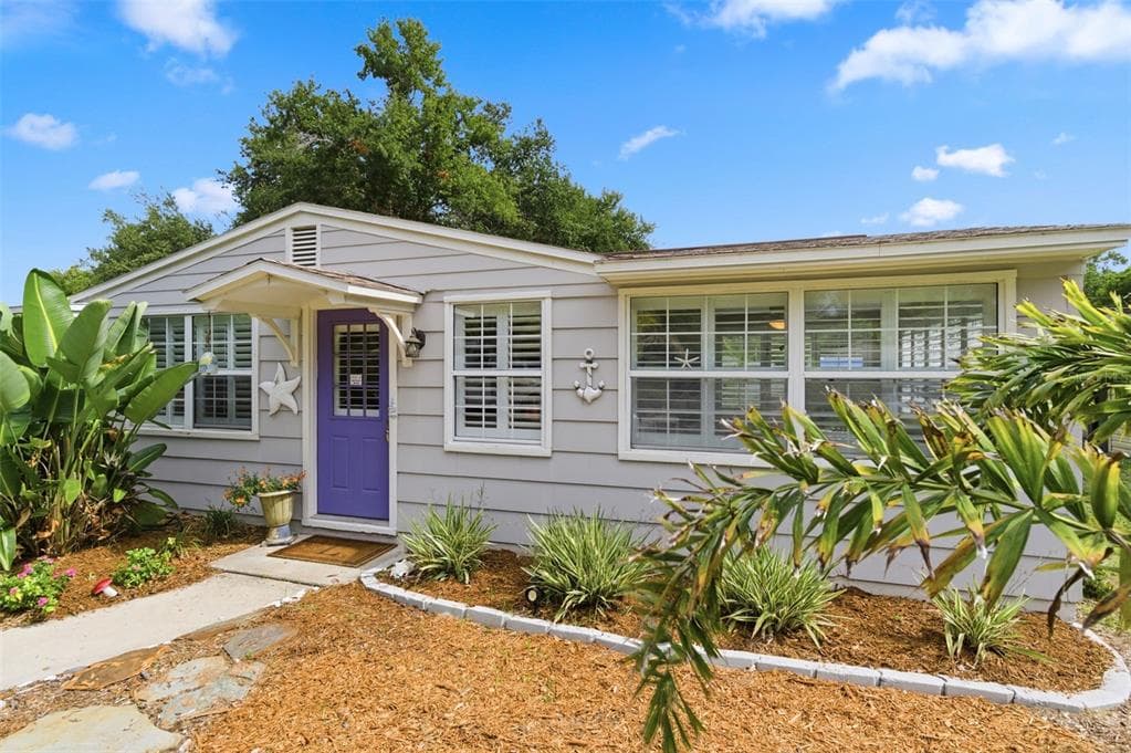 652 LEXINGTON STREET, DUNEDIN, FL 34698
