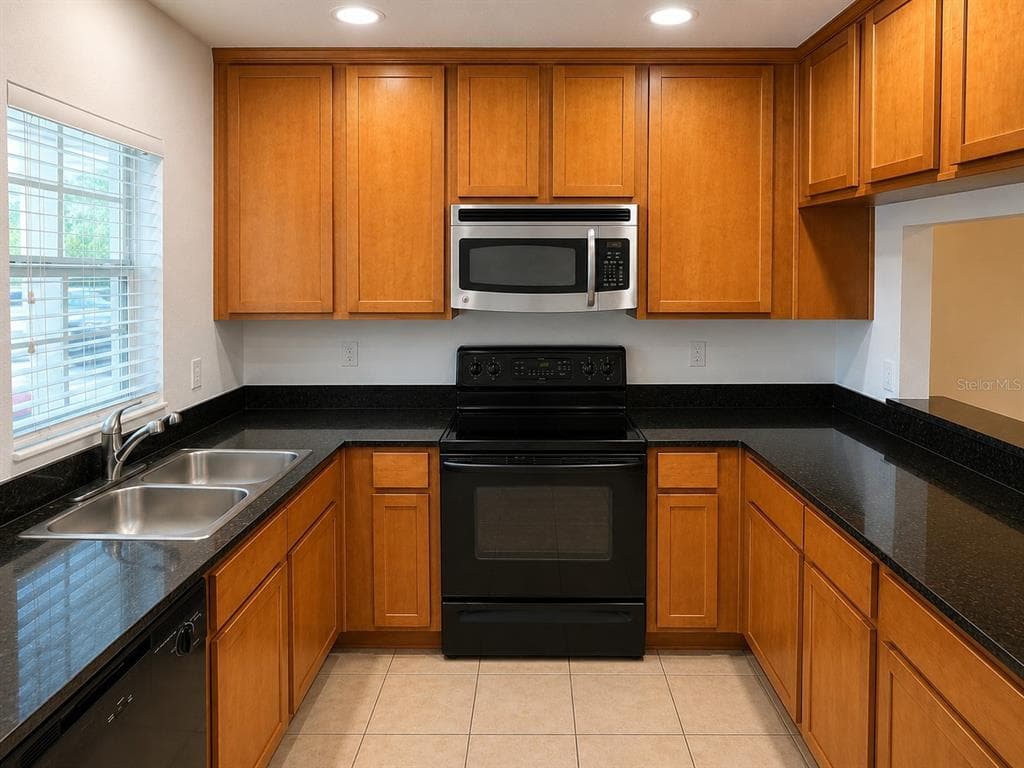 9410 CHARLESBERG DRIVE, TAMPA, FL 33635 — zdjęcie 3