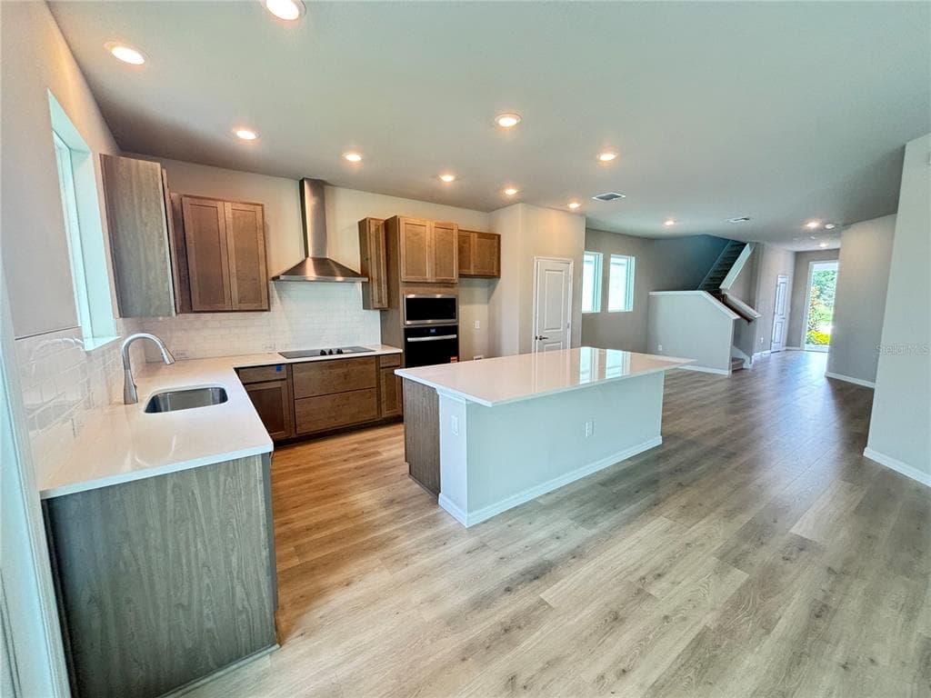3379 YELLOW CASSIA DRIVE, WESLEY CHAPEL, FL 33543 — zdjęcie 5