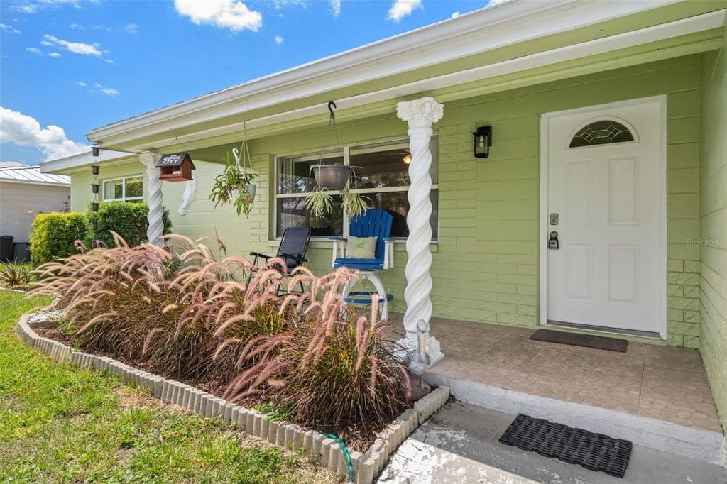 9812 51ST AVENUE N, ST PETERSBURG, FL 33708 — zdjęcie 2