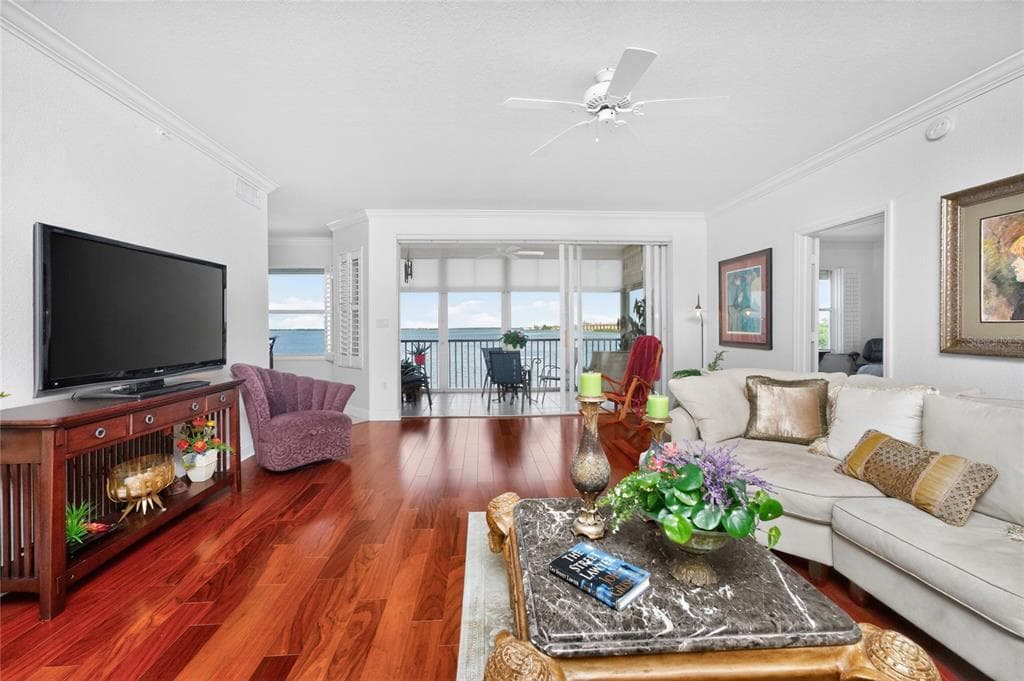 200 HARBOR WALK DRIVE # 233, PUNTA GORDA, FL 33950 — zdjęcie 4