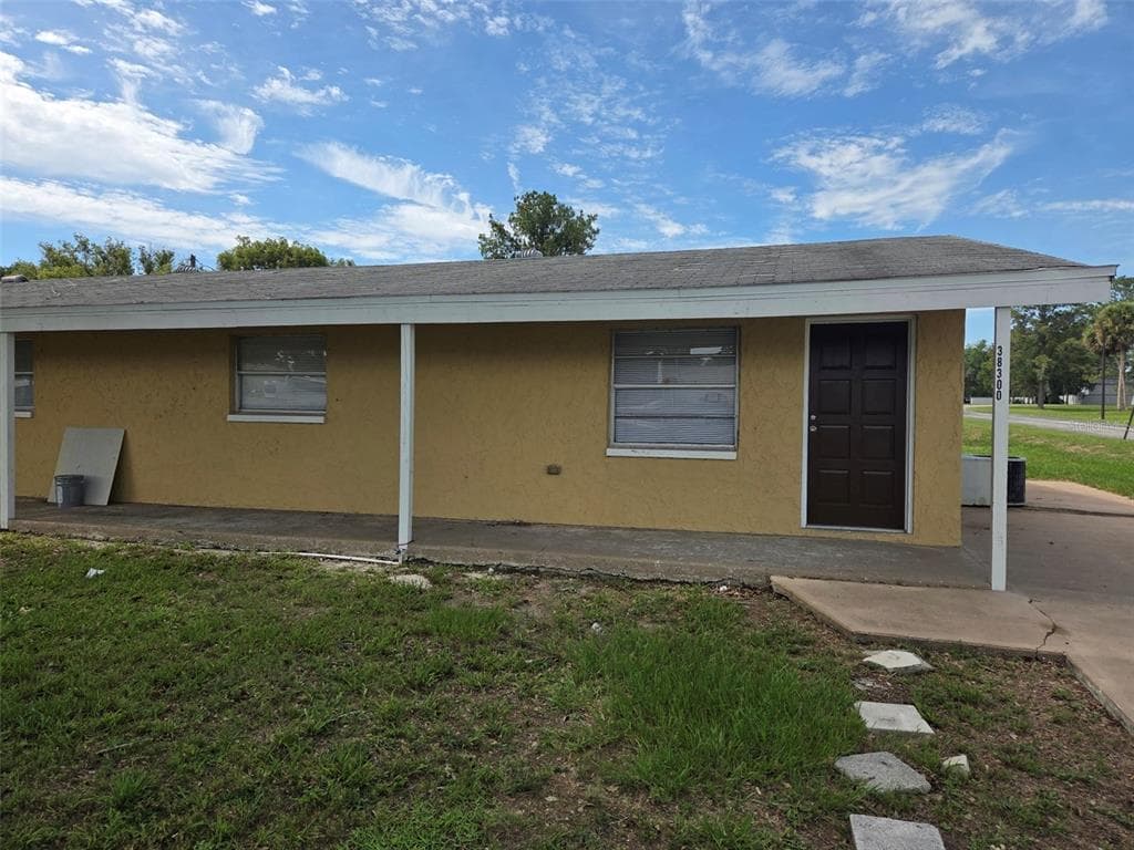 38300 HENRY DRIVE, ZEPHYRHILLS, FL 33542