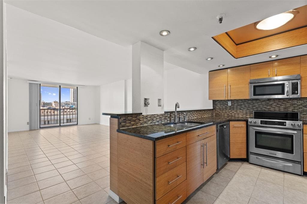 201 W LAUREL STREET # 907, TAMPA, FL 33602 — zdjęcie 4