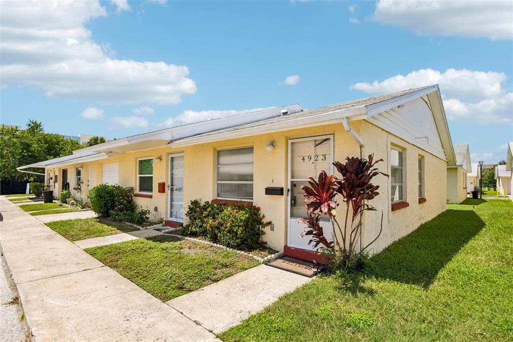4923 GETNER STREET, NEW PORT RICHEY, FL 34652