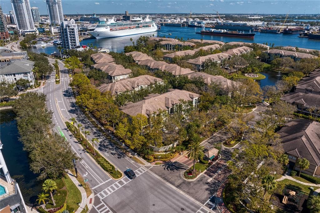 919 NORMANDY TRACE ROAD, TAMPA, FL 33602 — zdjęcie 3