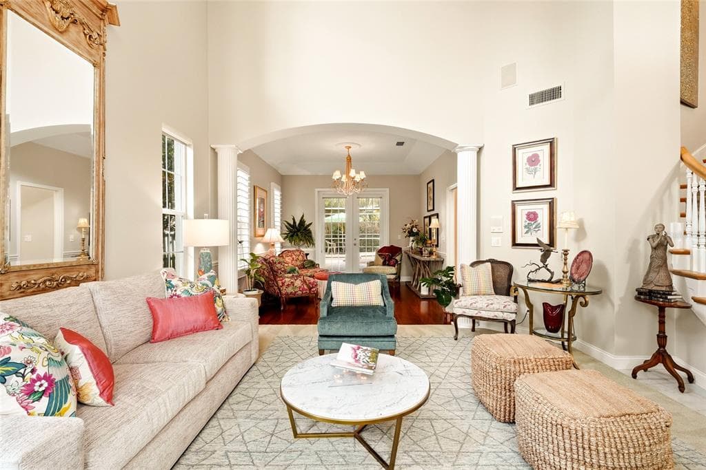 1246 DARLINGTON OAK CIRCLE NE, ST PETERSBURG, FL 33703 — zdjęcie 4