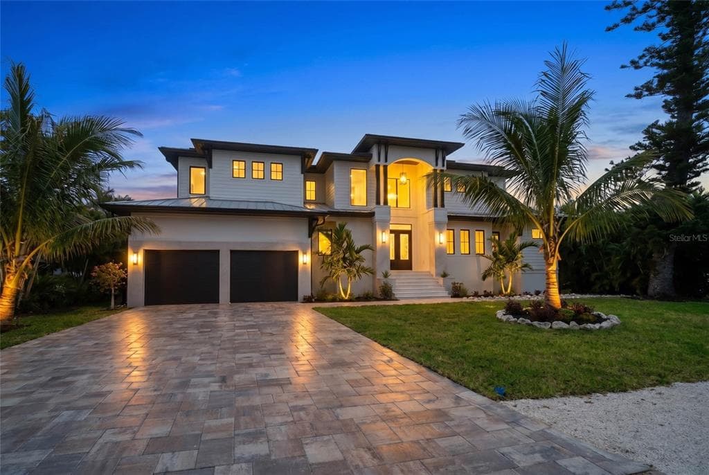 626 BUTTONWOOD DRIVE, LONGBOAT KEY, FL 34228