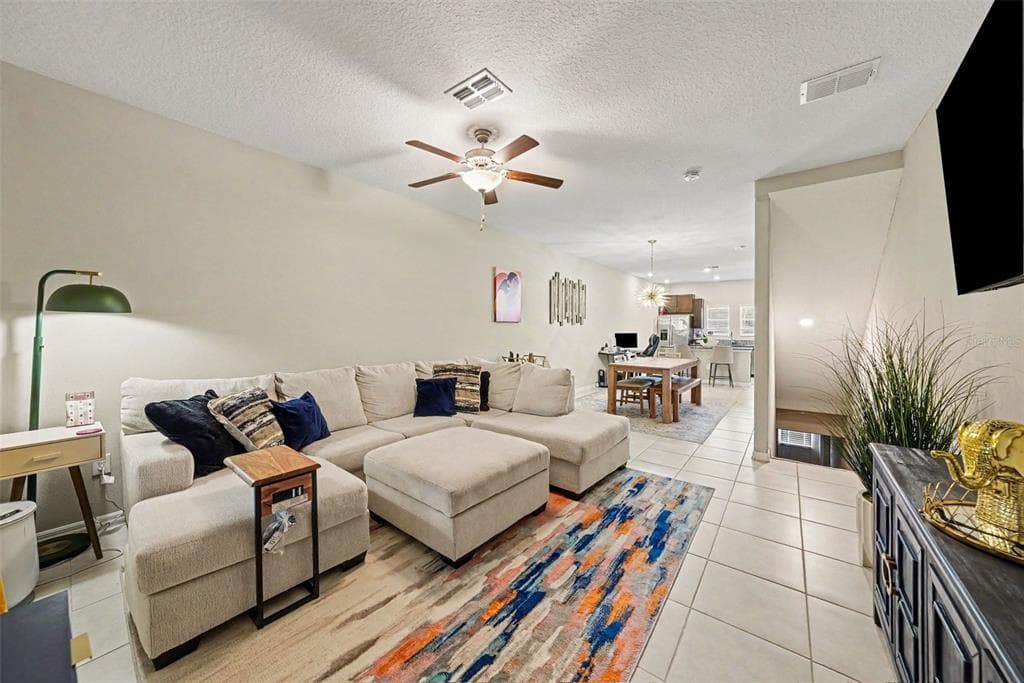 4524 TUSCAN LOON DRIVE, TAMPA, FL 33619 — zdjęcie 3