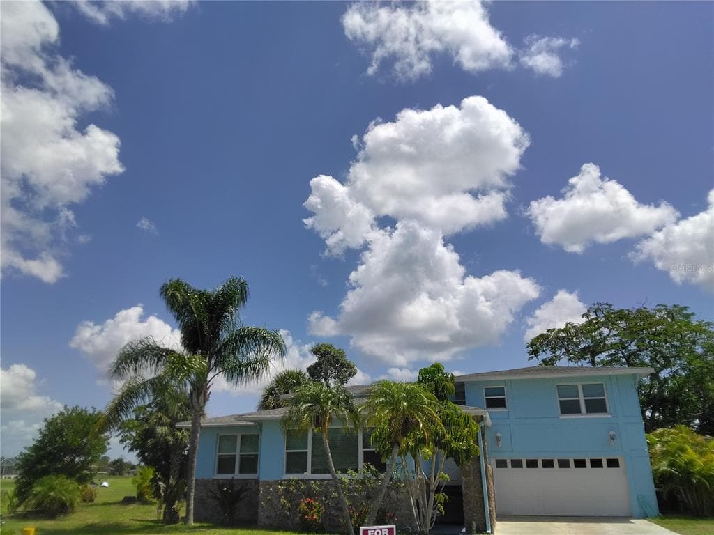 90 OAKLAND HILLS COURT, ROTONDA WEST, FL 33947