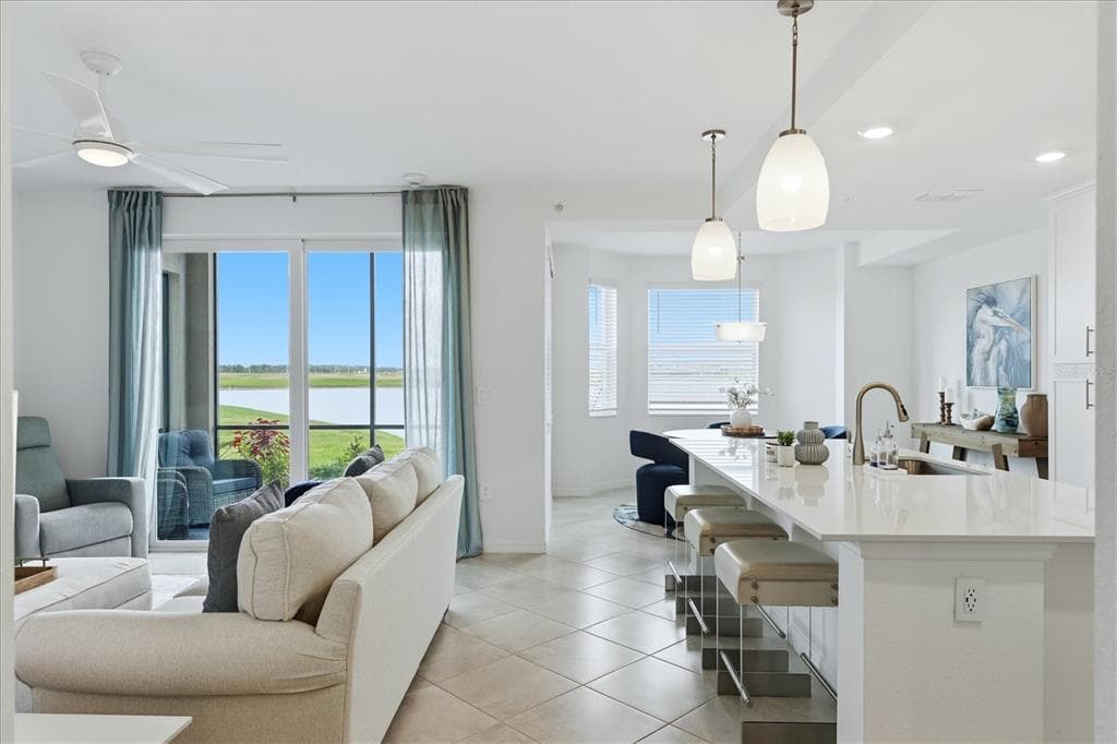 19140 SCALLOP LOOP # 102, LAKEWOOD RANCH, FL 34211 — zdjęcie 4