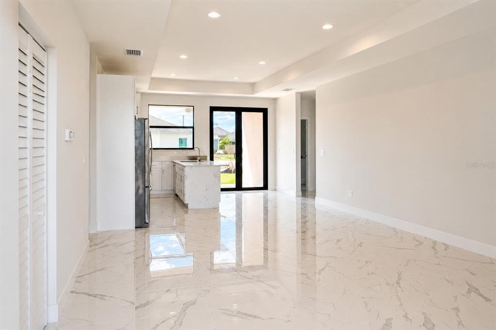 1107 NW 9TH AVENUE, CAPE CORAL, FL 33993 — zdjęcie 5
