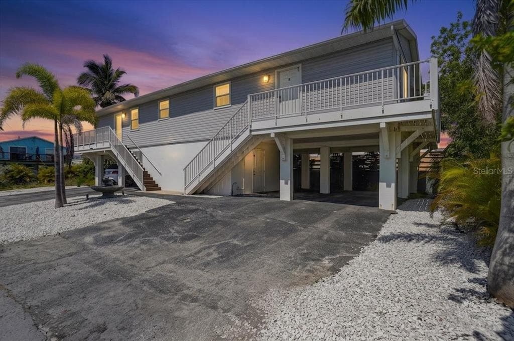 3303 6TH AVENUE # B, HOLMES BEACH, FL 34217