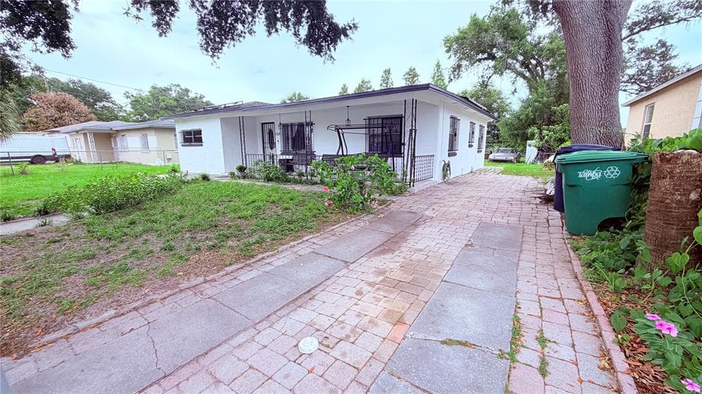1709 E NORTH BAY STREET, TAMPA, FL 33610 — zdjęcie 2
