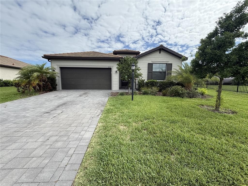 5132 CORAL REEF WAY, BRADENTON, FL 34211