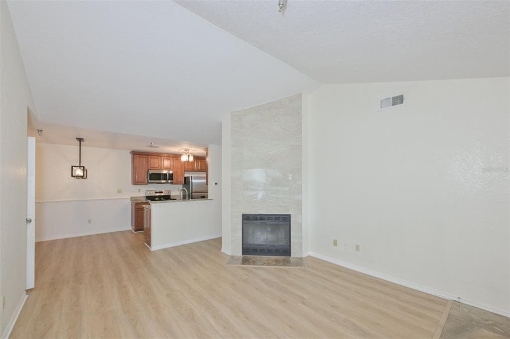 10265 GANDY BOULEVARD N # 1006, ST PETERSBURG, FL 33702 — zdjęcie 4