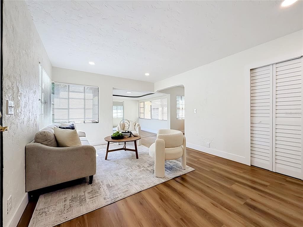 948 NE 6TH ST, OCALA, FL 34470 — zdjęcie 3