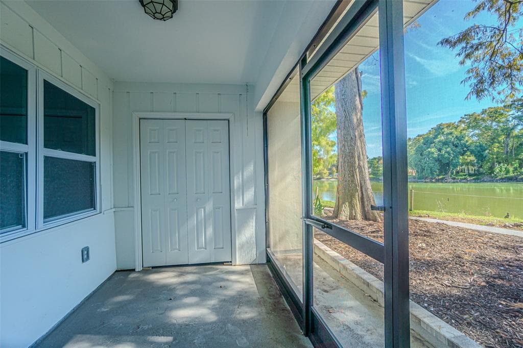 556 CLEARWATER LARGO ROAD N # D, LARGO, FL 33770 — zdjęcie 4