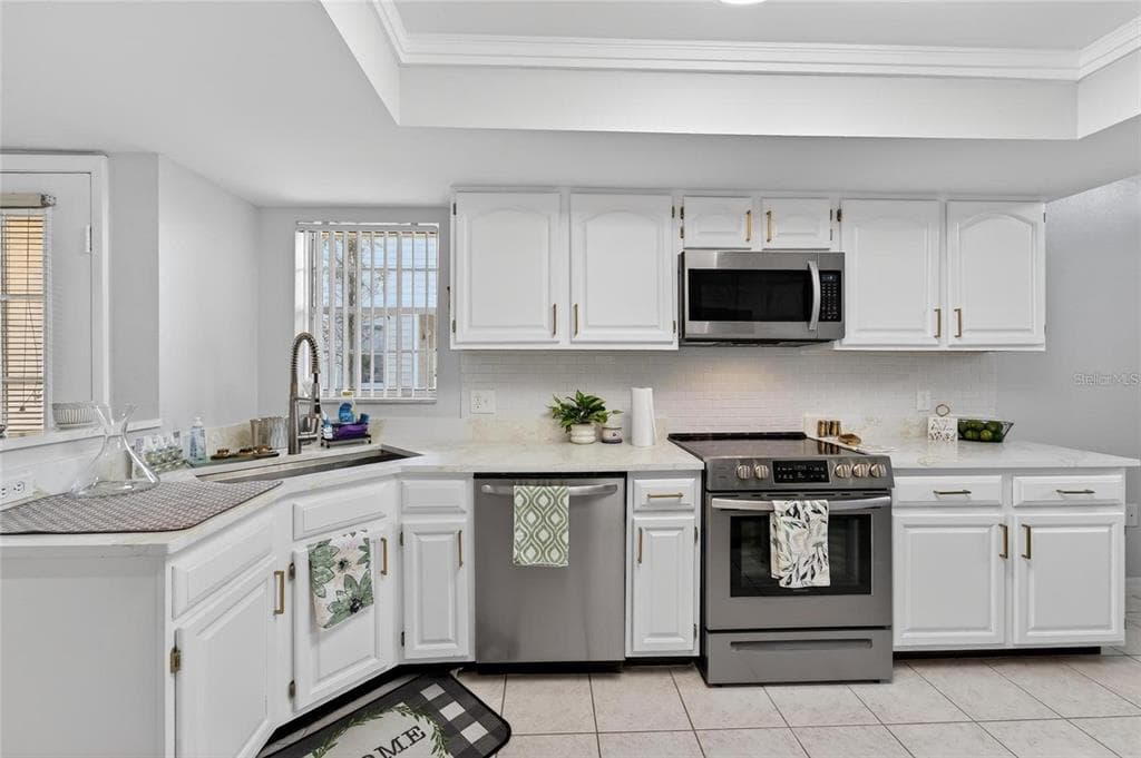3612 PINE KNOT DRIVE, VALRICO, FL 33596 — zdjęcie 4