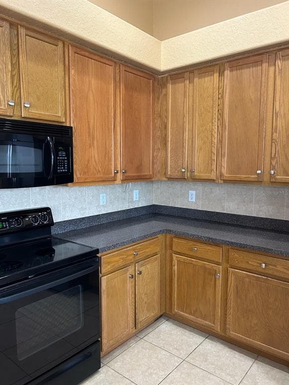 210 ROSANA DRIVE, BRANDON, FL 33511 — zdjęcie 4