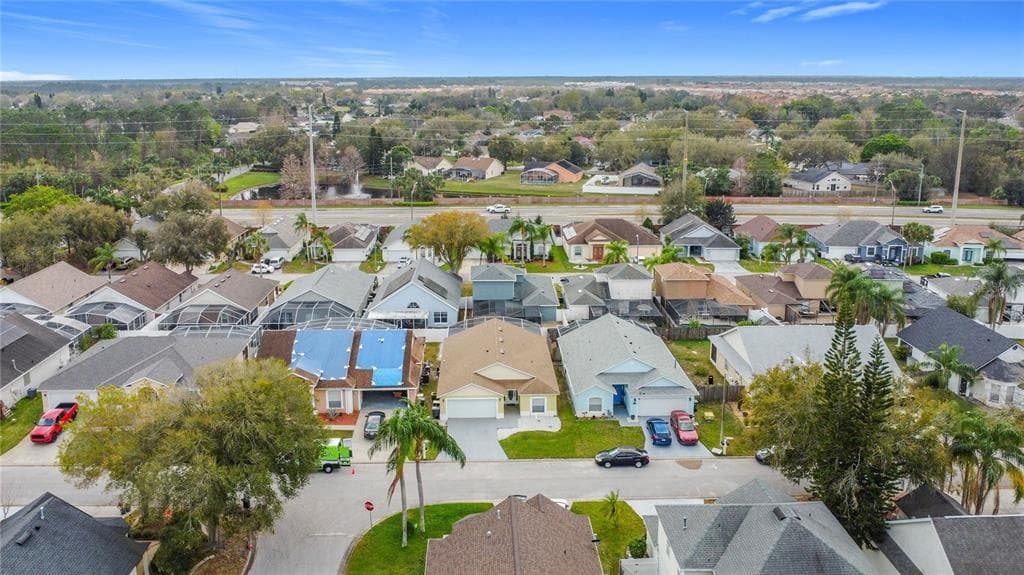 458 HOLLINGHEAD LOOP, DAVENPORT, FL 33896