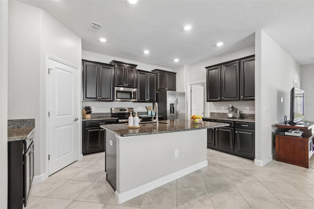 9908 SAGE CREEK DRIVE, RUSKIN, FL 33573 — zdjęcie 4
