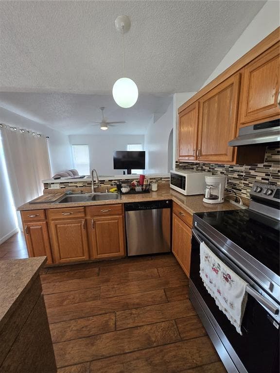804 CARROUSEL LANE, KISSIMMEE, FL 34759 — zdjęcie 4