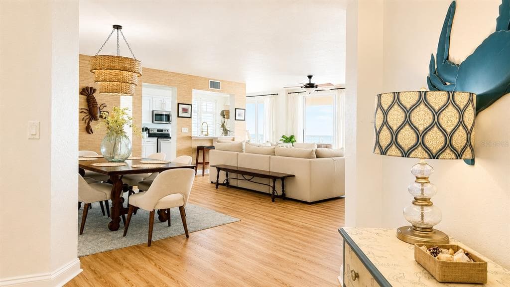 10 PAPAYA STREET # 901, CLEARWATER BEACH, FL 33767 — zdjęcie 4