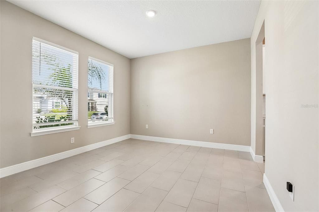 327 MANGROVE MANOR DRIVE, APOLLO BEACH, FL 33572 — zdjęcie 3
