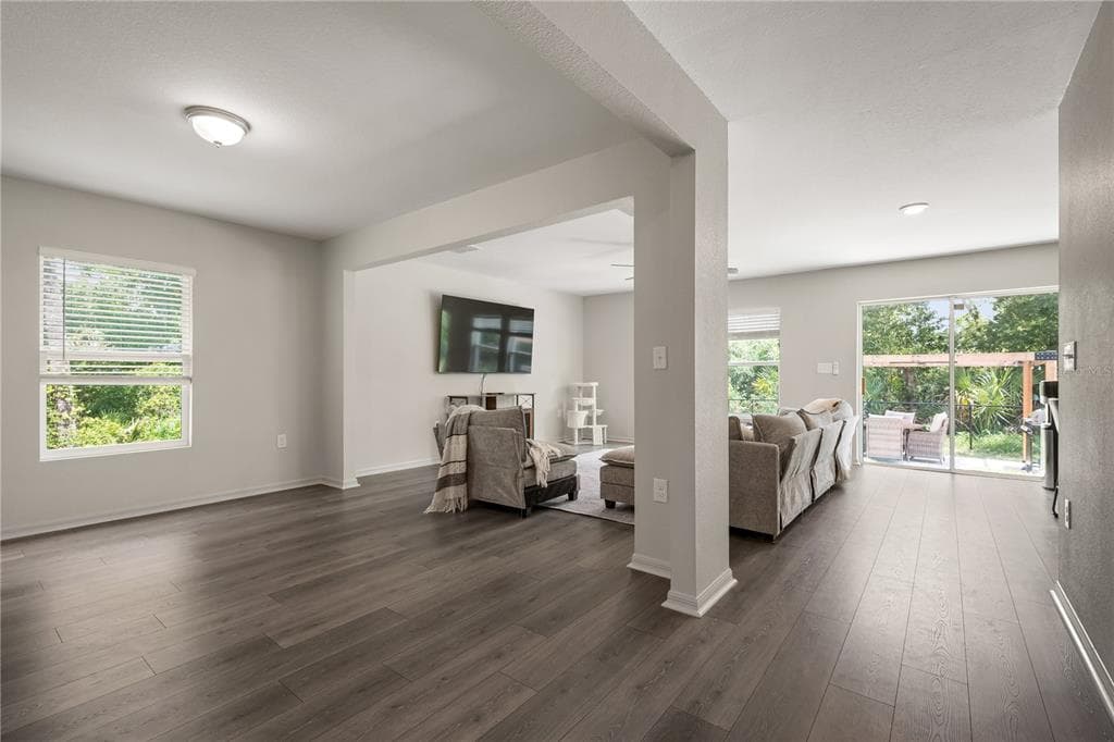 15530 MAYNARD AVENUE, PORT CHARLOTTE, FL 33953 — zdjęcie 3