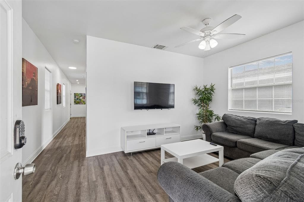 1406 E 23RD AVENUE, TAMPA, FL 33605 — zdjęcie 3