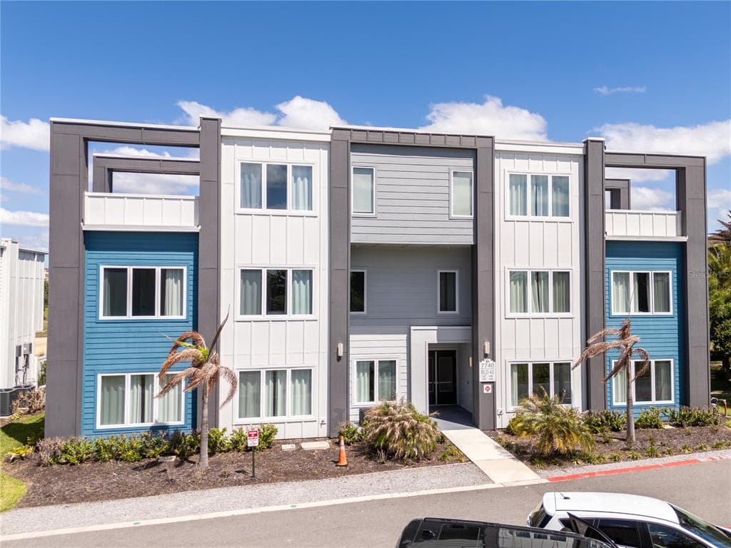 7740 SANDY RIDGE DRIVE # 247, REUNION, FL 34747