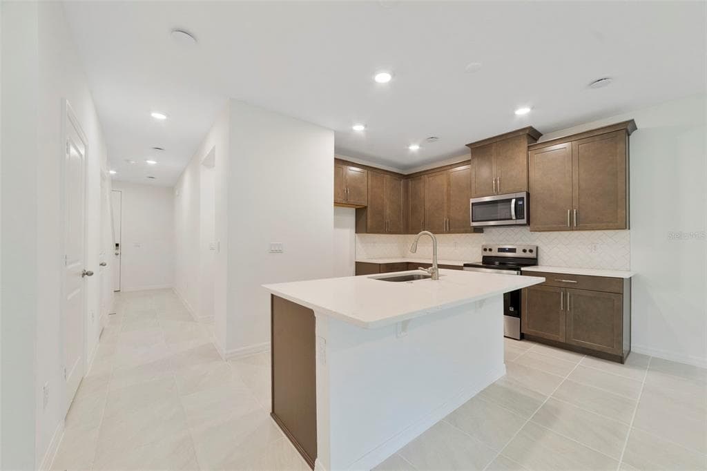 1661 GREENLEAF WOODS COVE, OVIEDO, FL 32765 — zdjęcie 4