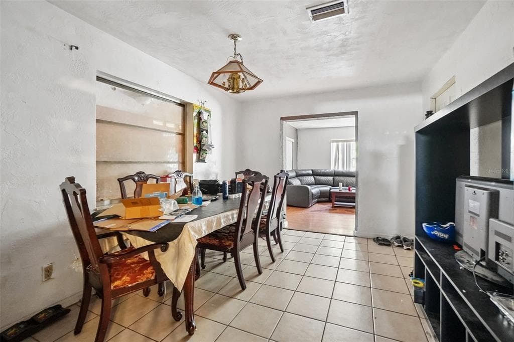 3211 30TH STREET N, ST PETERSBURG, FL 33713 — zdjęcie 4