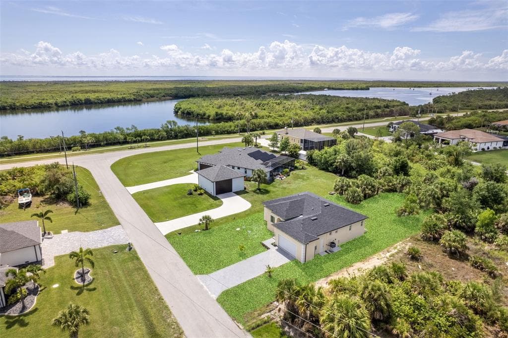 15419 SEAFOAM CIRCLE, PORT CHARLOTTE, FL 33981 — zdjęcie 2
