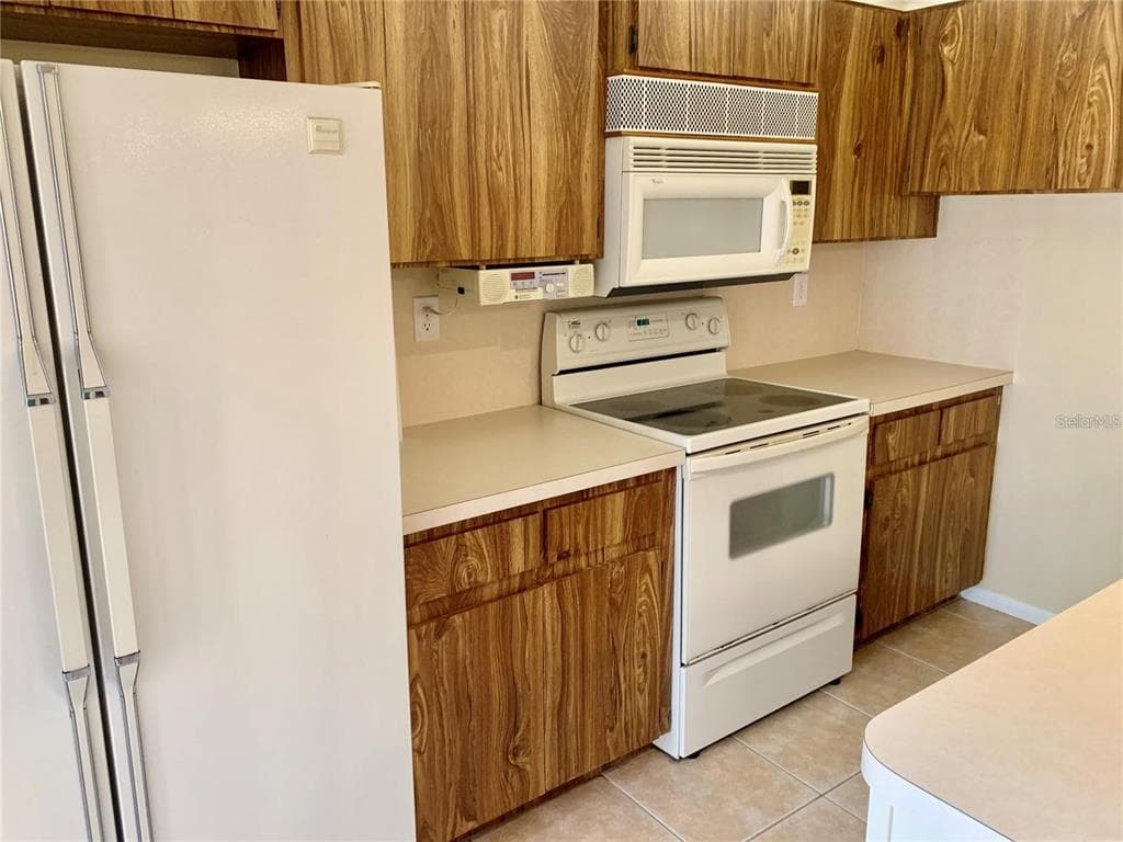 2602 7TH COURT # 15, PALM HARBOR, FL 34684 — zdjęcie 5