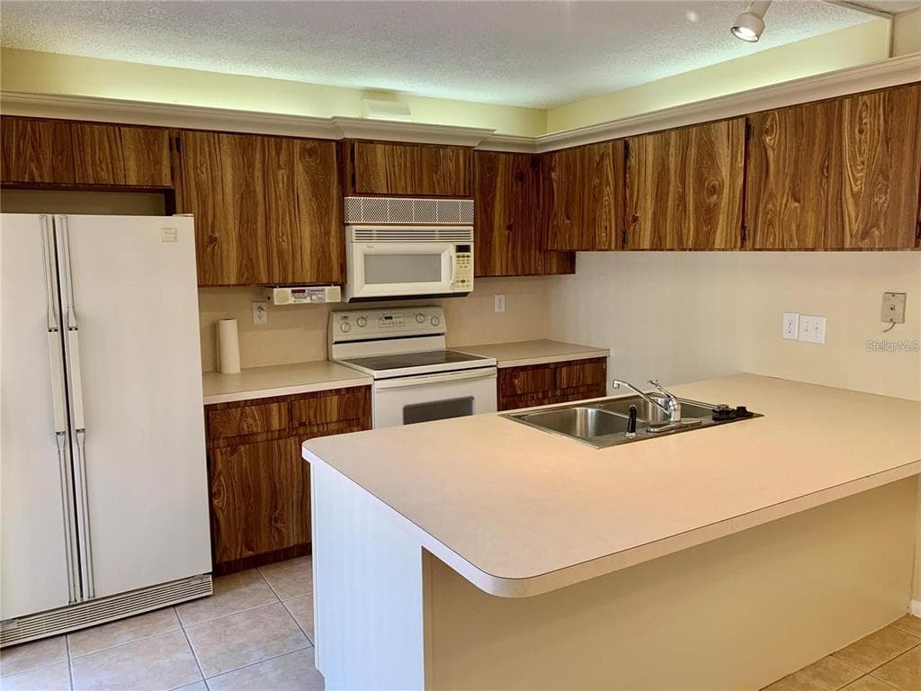 2602 7TH COURT # 15, PALM HARBOR, FL 34684 — zdjęcie 4
