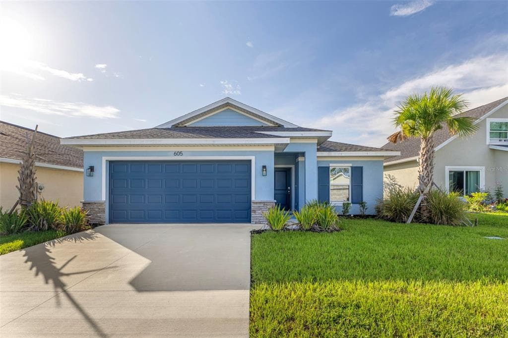 605 ROSE APPLE CIRCLE, PORT CHARLOTTE, FL 33954