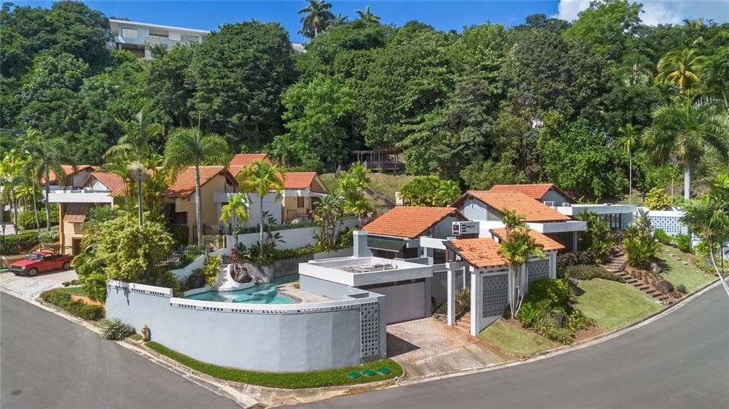 58 C, GUAYNABO, PR 00969