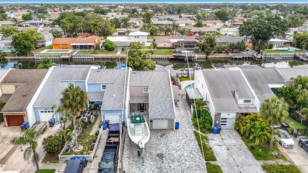 8725 BAY POINTE DRIVE, TAMPA, FL 33615 — zdjęcie 5