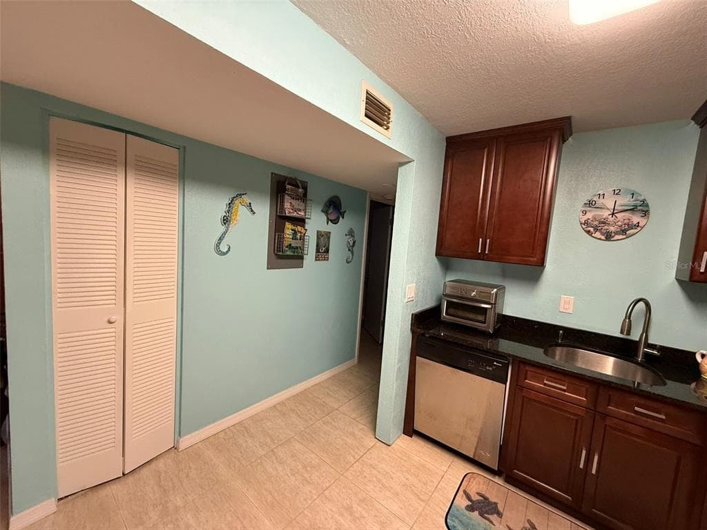 21280 BRINSON AVENUE # 120, PORT CHARLOTTE, FL 33952 — zdjęcie 2